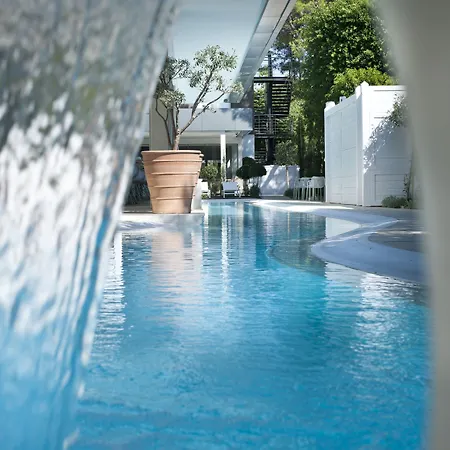 Hotel Alasia Boutique 4*
