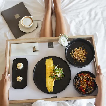 Отель Alasia Boutique 4*