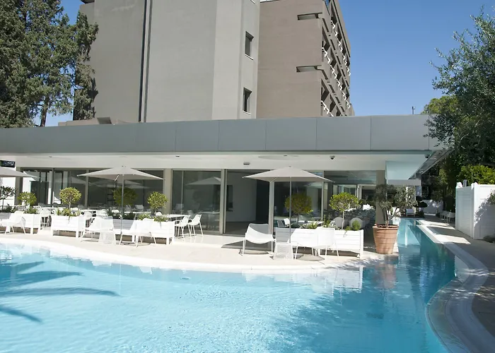 Alasia Boutique Hotel 4*